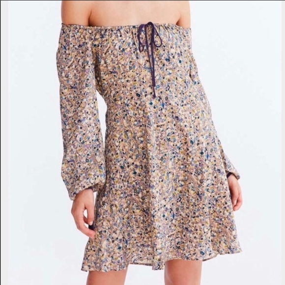 Floral dress - Picture 3 of 8